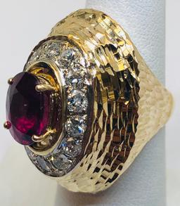 14KT YELLOW GOLD 4.50CTS RUBY AND 2.10CTS DIAMOND RING