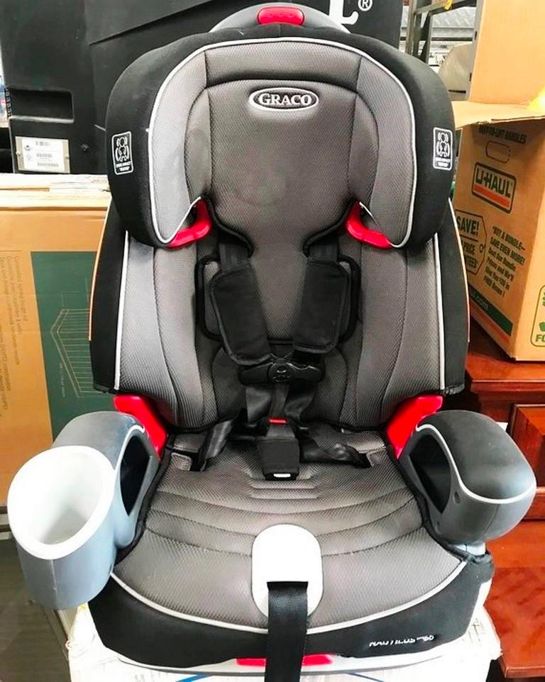 GRACO KIDS CAR SEAT WITH BOX