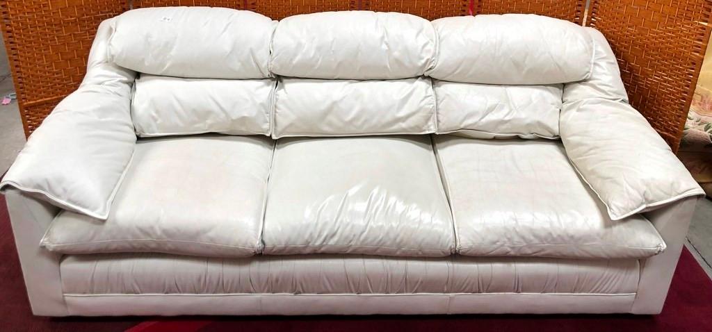 WHITE LEATHER SINGLE SOFA