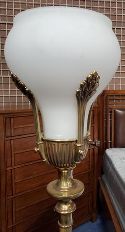 NICE BRASS ANTIQUE LAMP