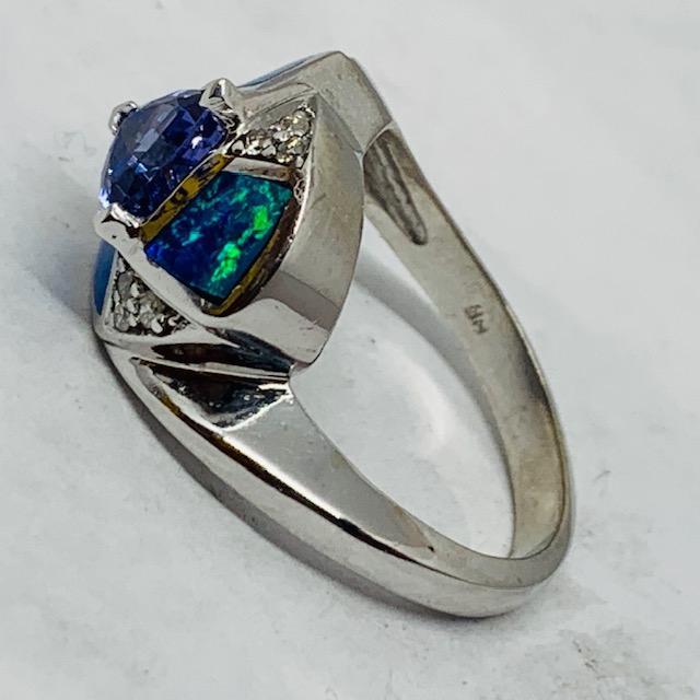 14KT WHITE GOLD 1.35CTS TANZANITE AND .12CTS DIAMOND AND INLAY OPAL RING