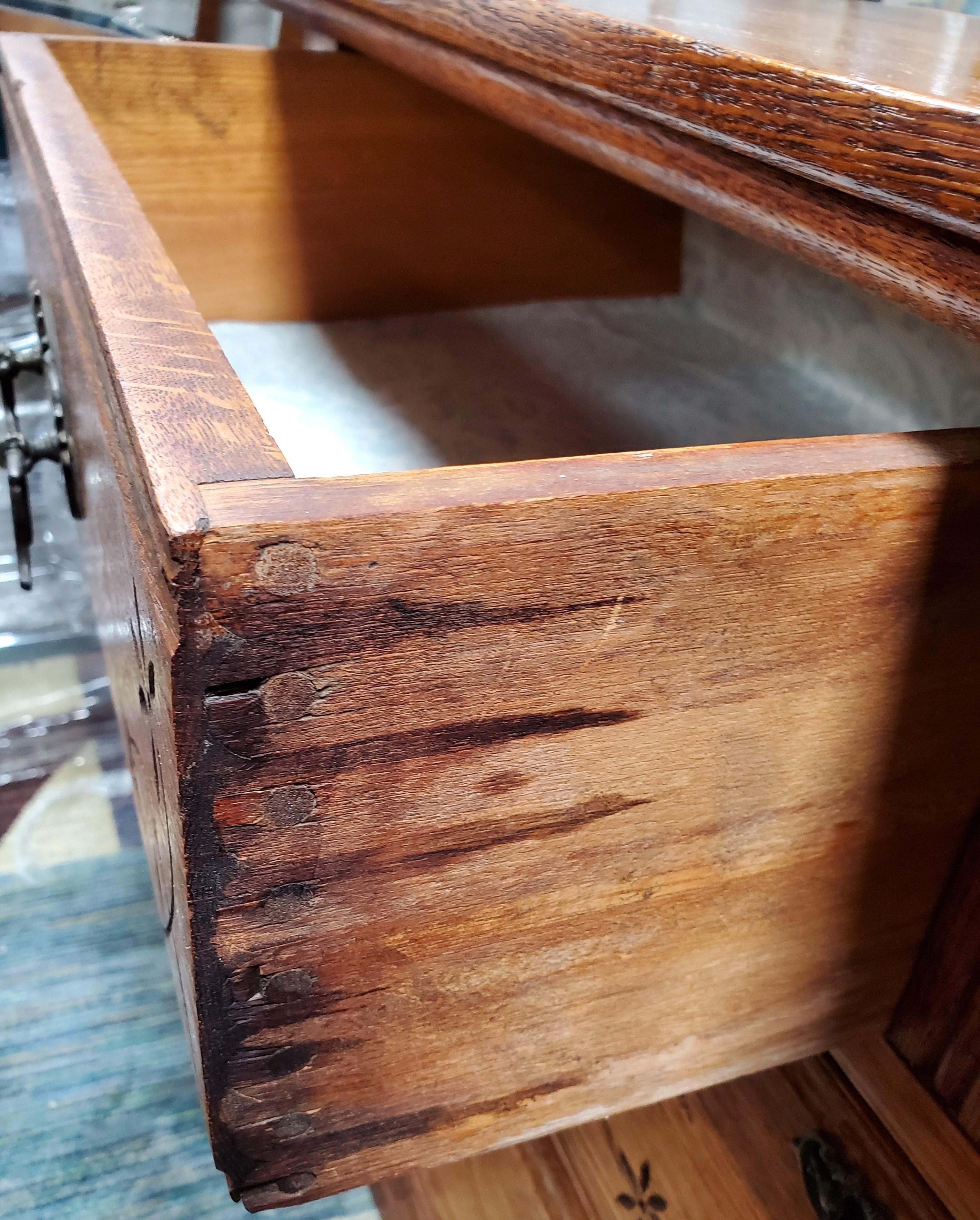 ANTIQUE OAK DRESSER W/ MIRROR