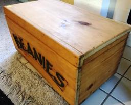 "BEANIES" WOOD CHEST