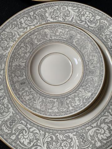 FRANCISCAN FINE CHINA SET -RENAISSANCE - SEE PICS FOR DETAILS