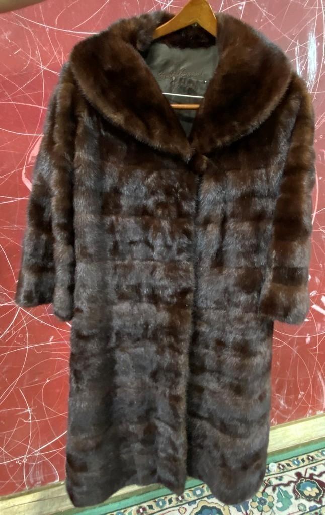 LONG FUR COAT BY DUFFY EDWARDS FROM BEVERLY HILLS