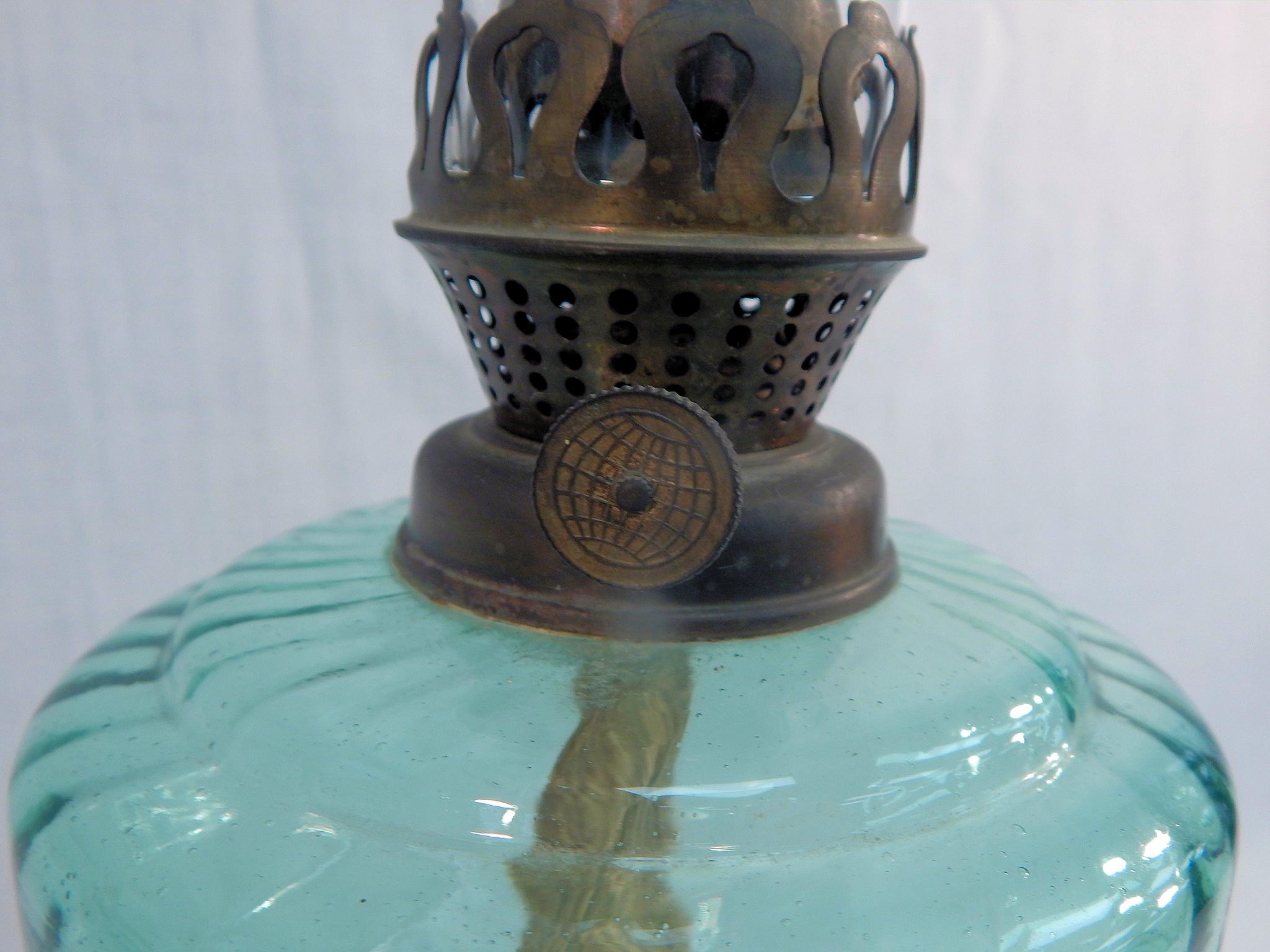 Old Oil Lamp W/ Cast Iron Base, Swirl Green Font, 21½" - ( Minor Wear )