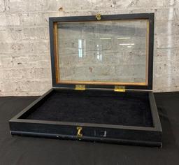 Gold Leaf Display Case W/ Hasp - 20"x14"