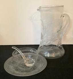 Nice Vintage Etched Glass Water Pitcher;     8 Etched Glass Plates;     Cru