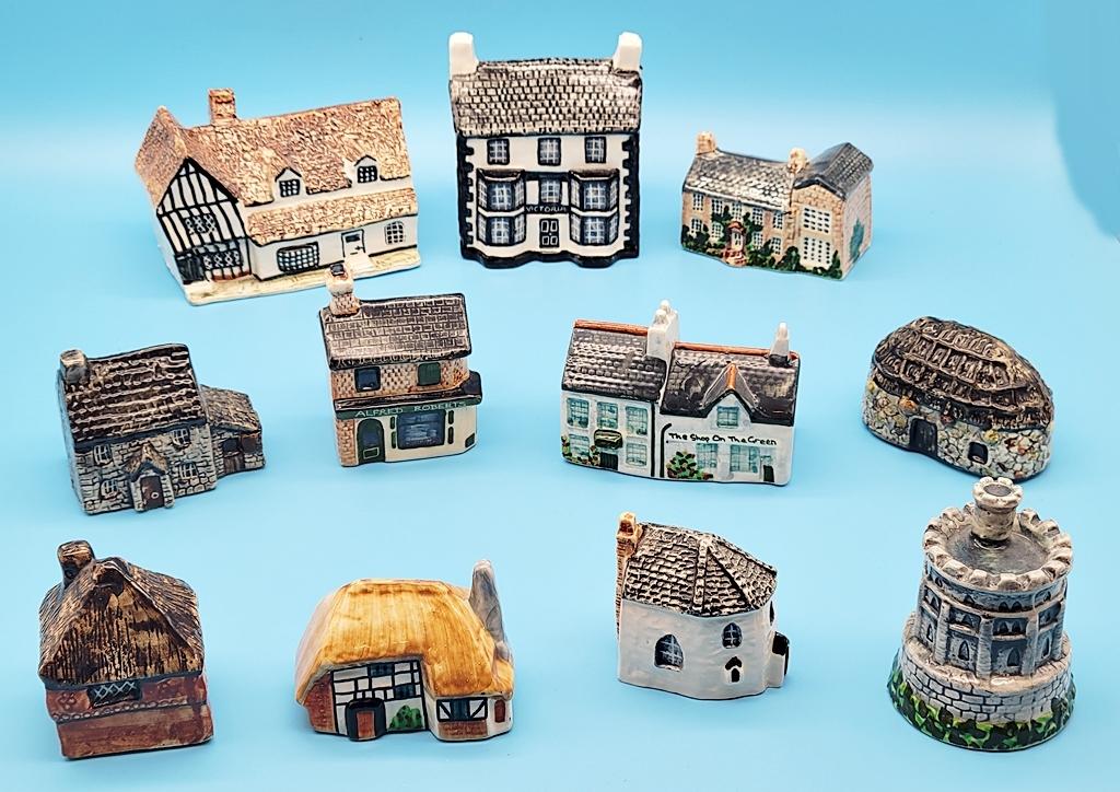 11 English Cottages & Buildings