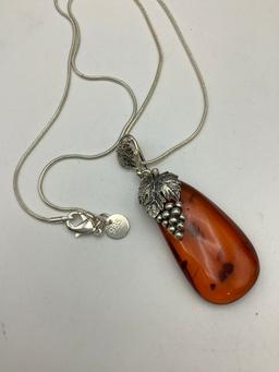 20" Sterling Chain W/ Amber Pendant (0.37 Ozt Total Weight)