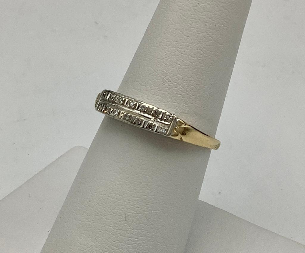 14kt Diamond Ring - Size 7¼ (2.2g Total Weight)
