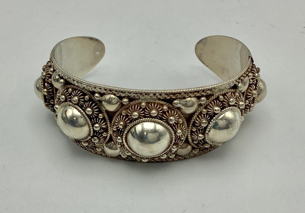 Siam Sterling Cuff Bracelet (1.15 Ozt)