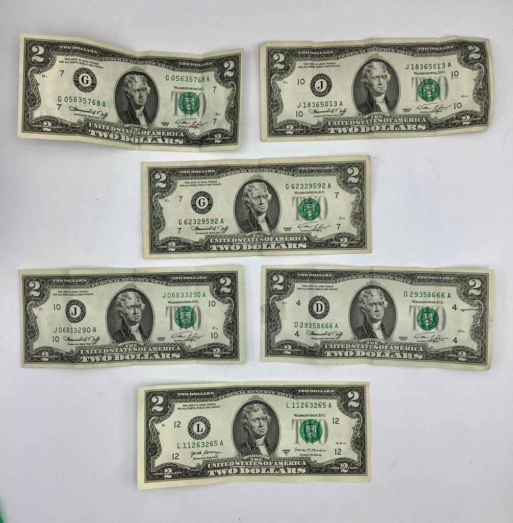 5 1976 Two Dollar Bills;     1 2017-A Two Dollar Bill