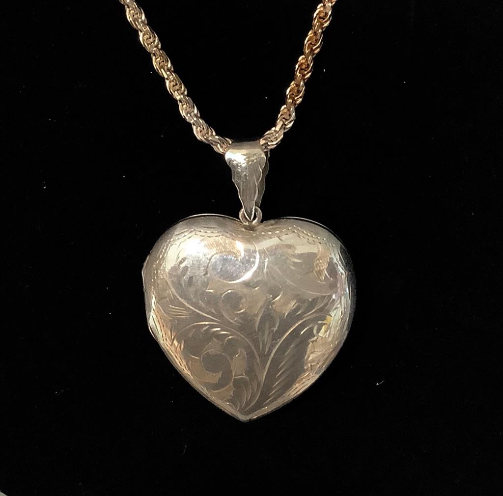 24" Sterling Chain W/ Heart Locket (0.95 Ozt Total Weight)