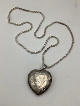 24" Sterling Chain W/ Heart Locket (0.95 Ozt Total Weight)