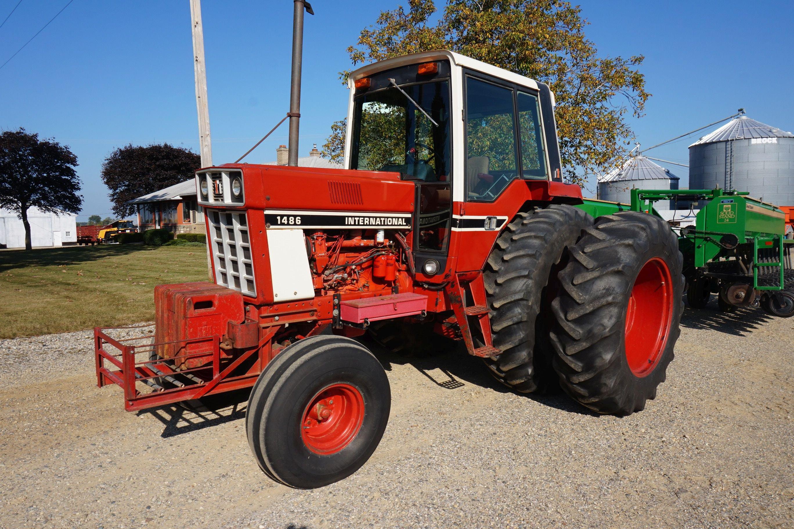 1979 International 1486 Farm Tractor