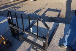 UNUSED Tomahawk pallet fork set, 48", 2,800 lb. capacity, quick tach melroe hook up