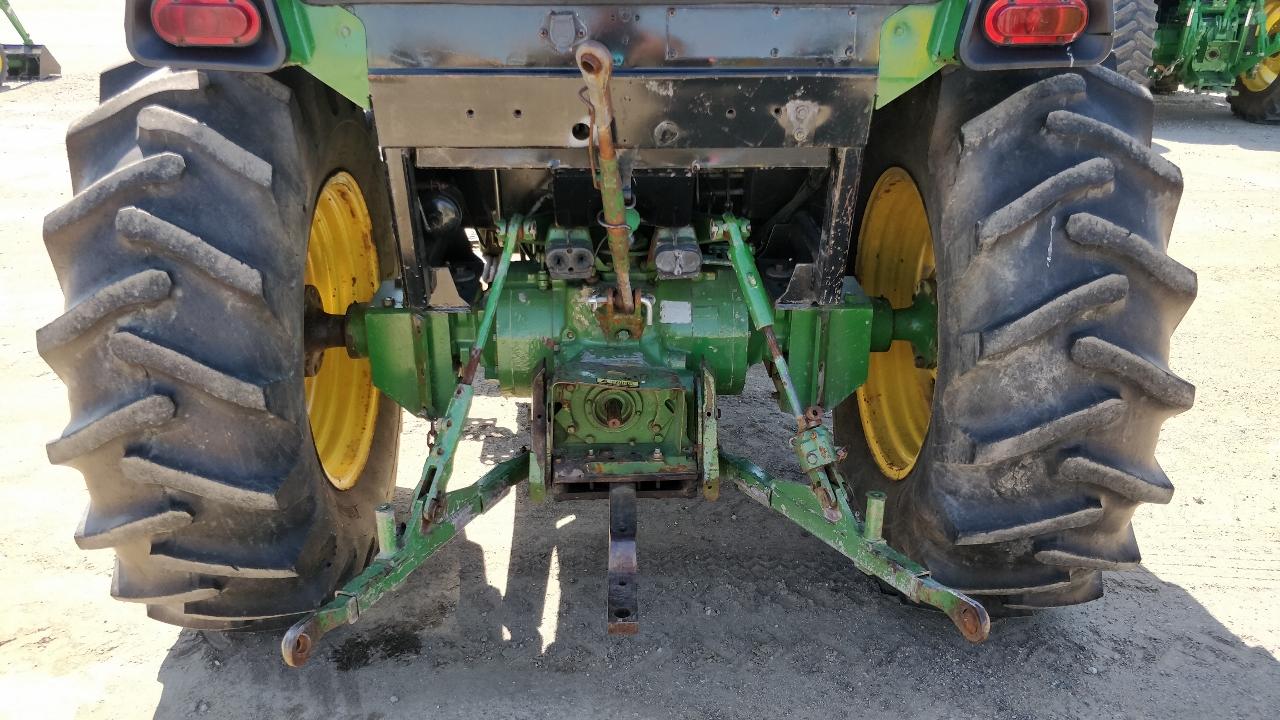 1983 John Deere 2550 Diesel Tractor W/ 4x4