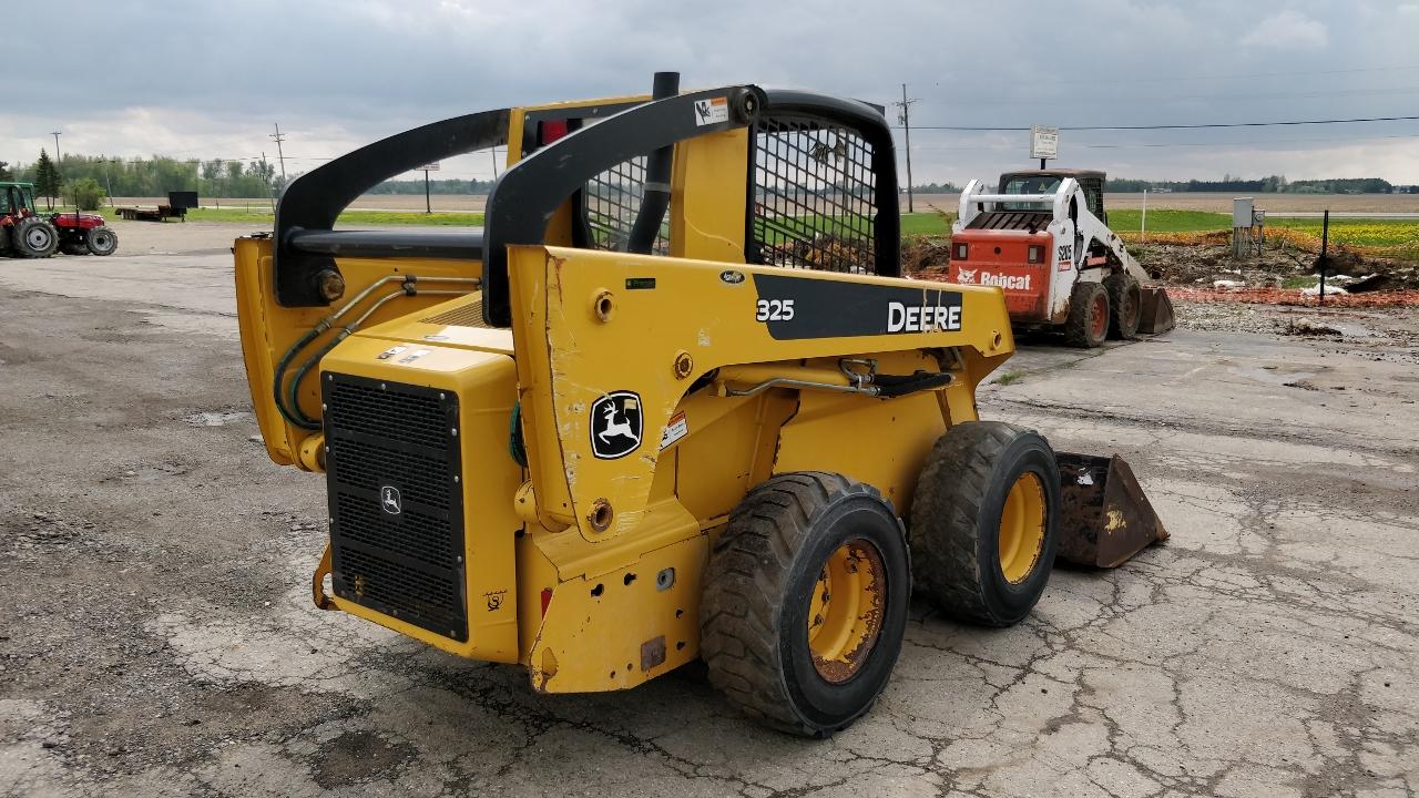 2007 John Deere 325 Diesel Skid Steer W/ 4x4,