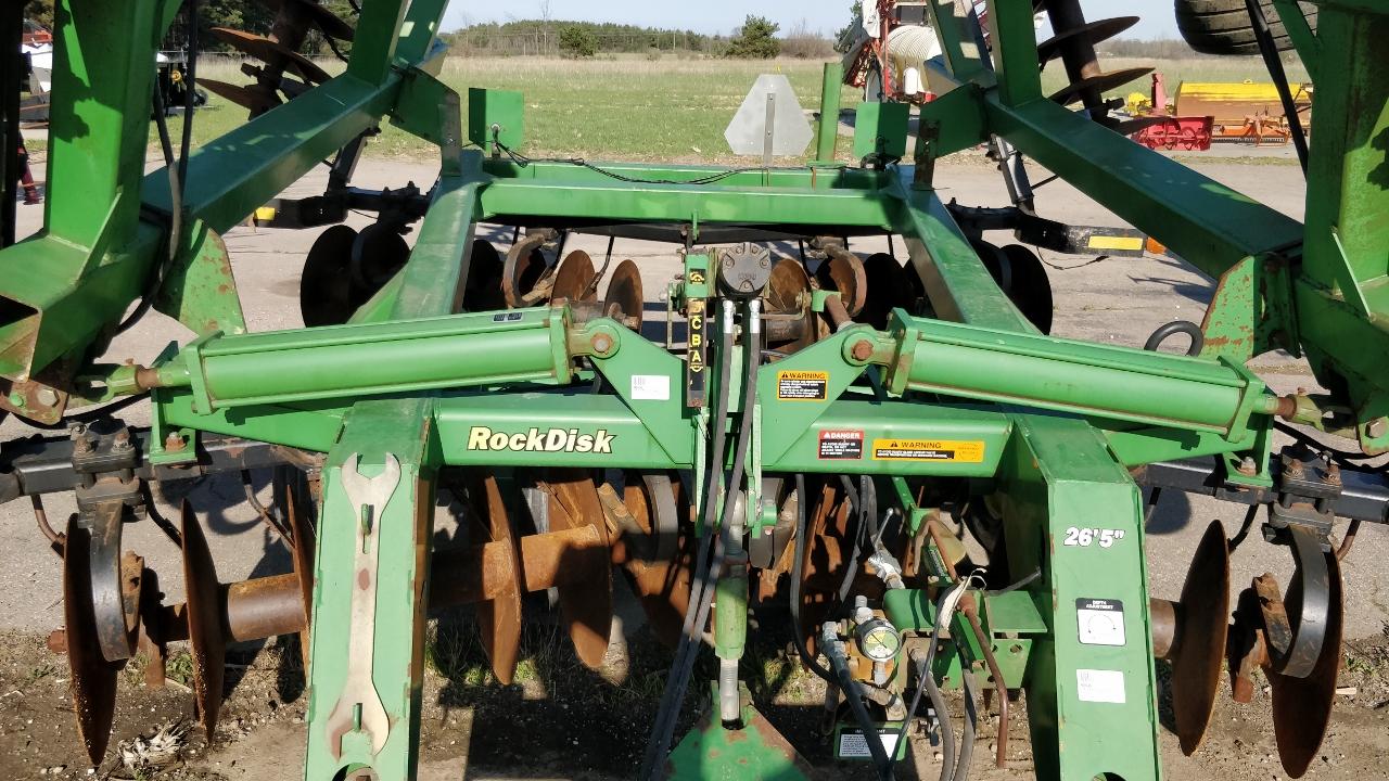 John Deere 6-blade Disc Plow