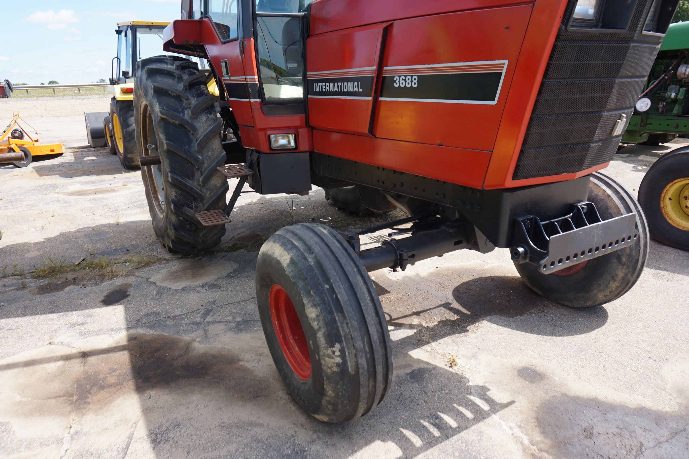 1981 International 3688 Diesel Tractor