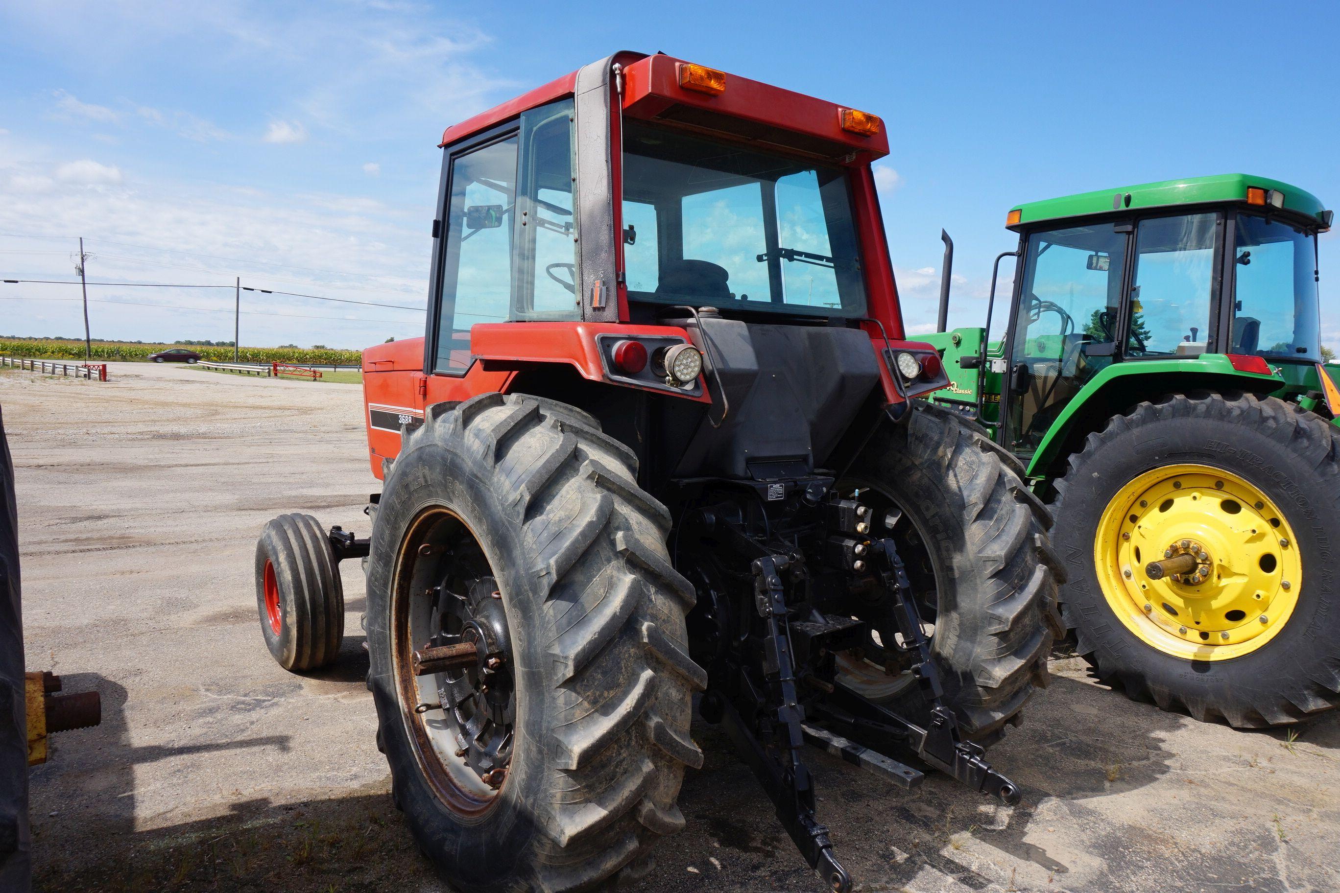 1981 International 3688 Diesel Tractor