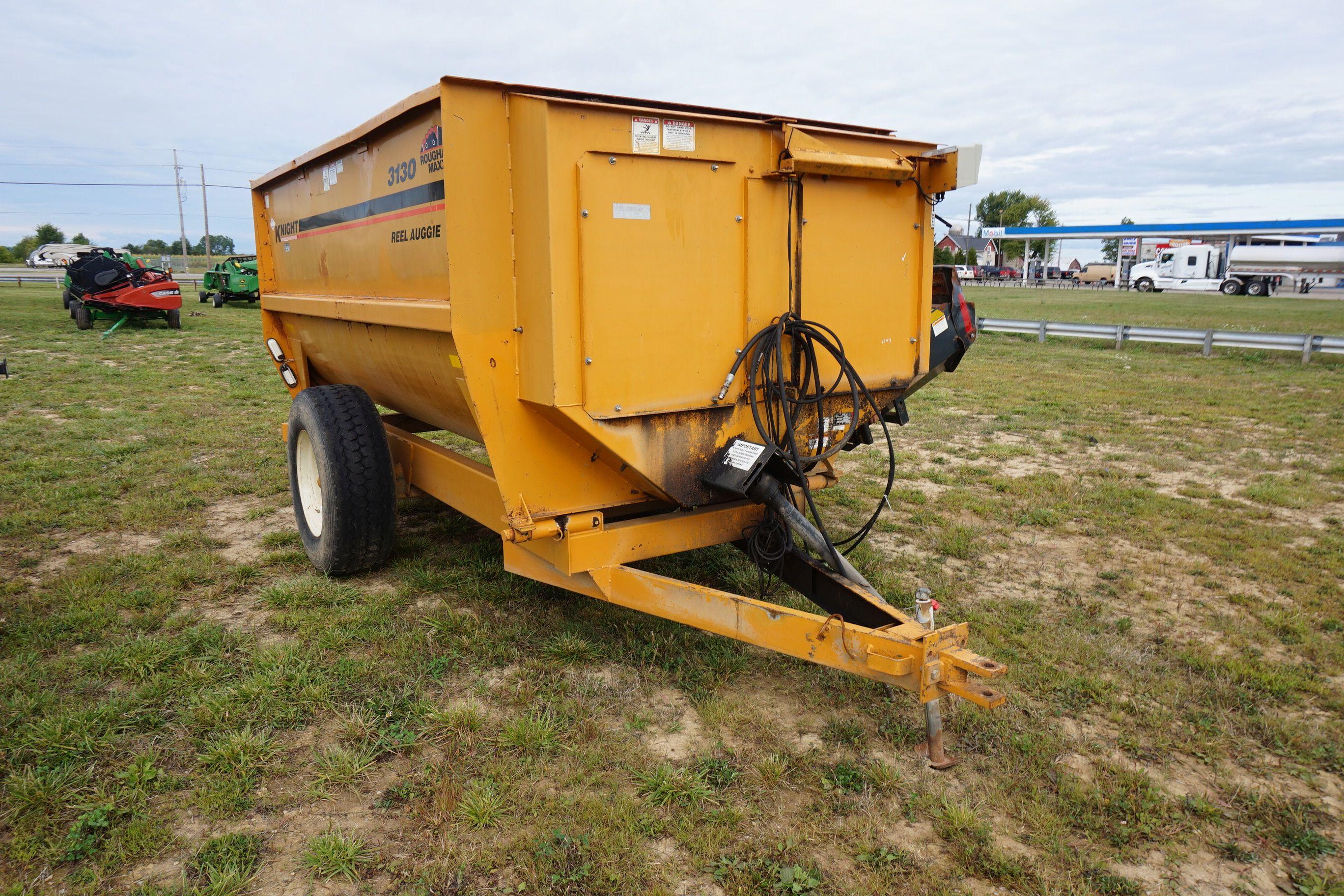 Kuhn Knight 3130 Roughage Maxx Reel Auggie Mixer