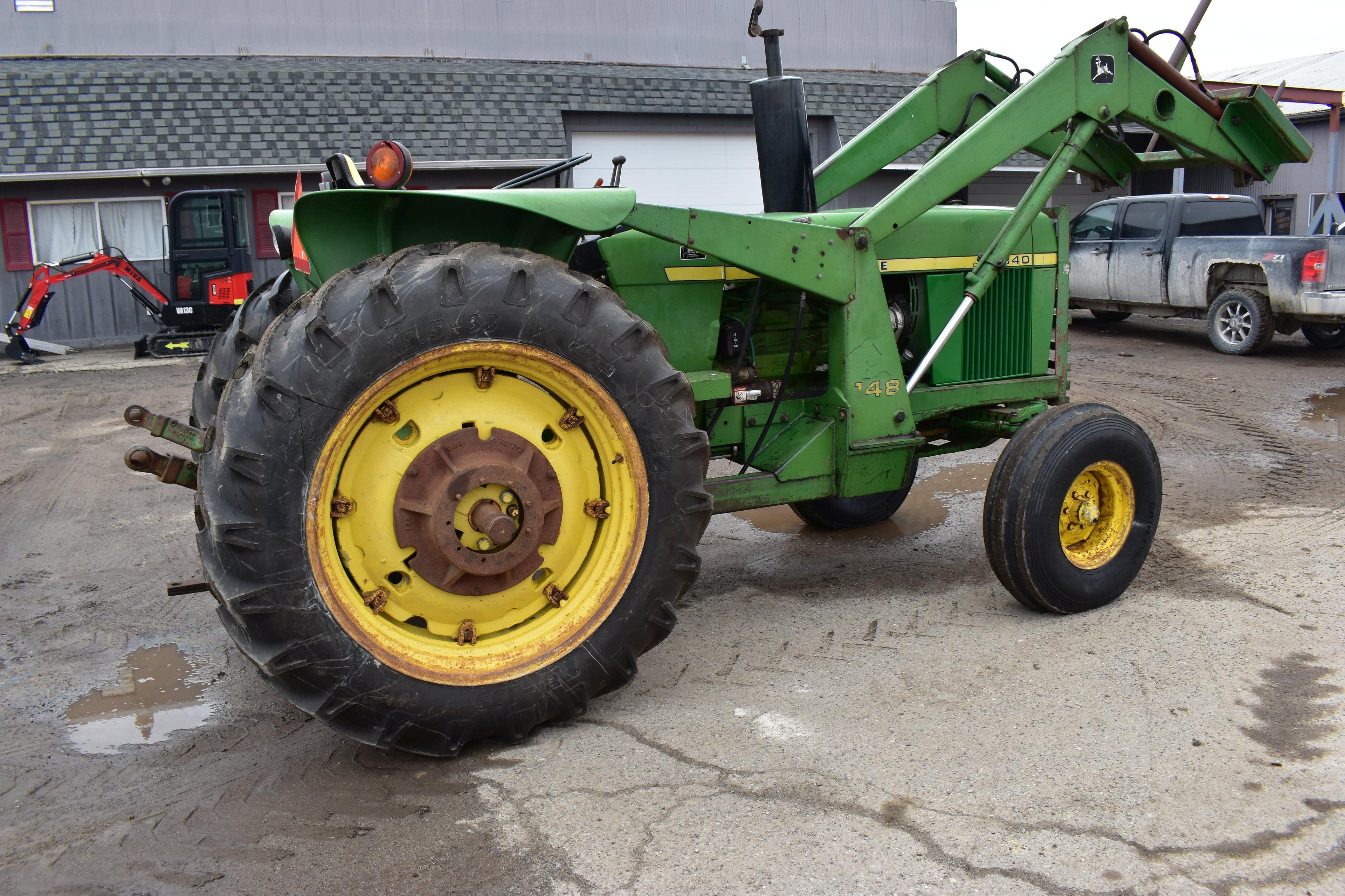 John Deere 2840 W/ 148 Loader