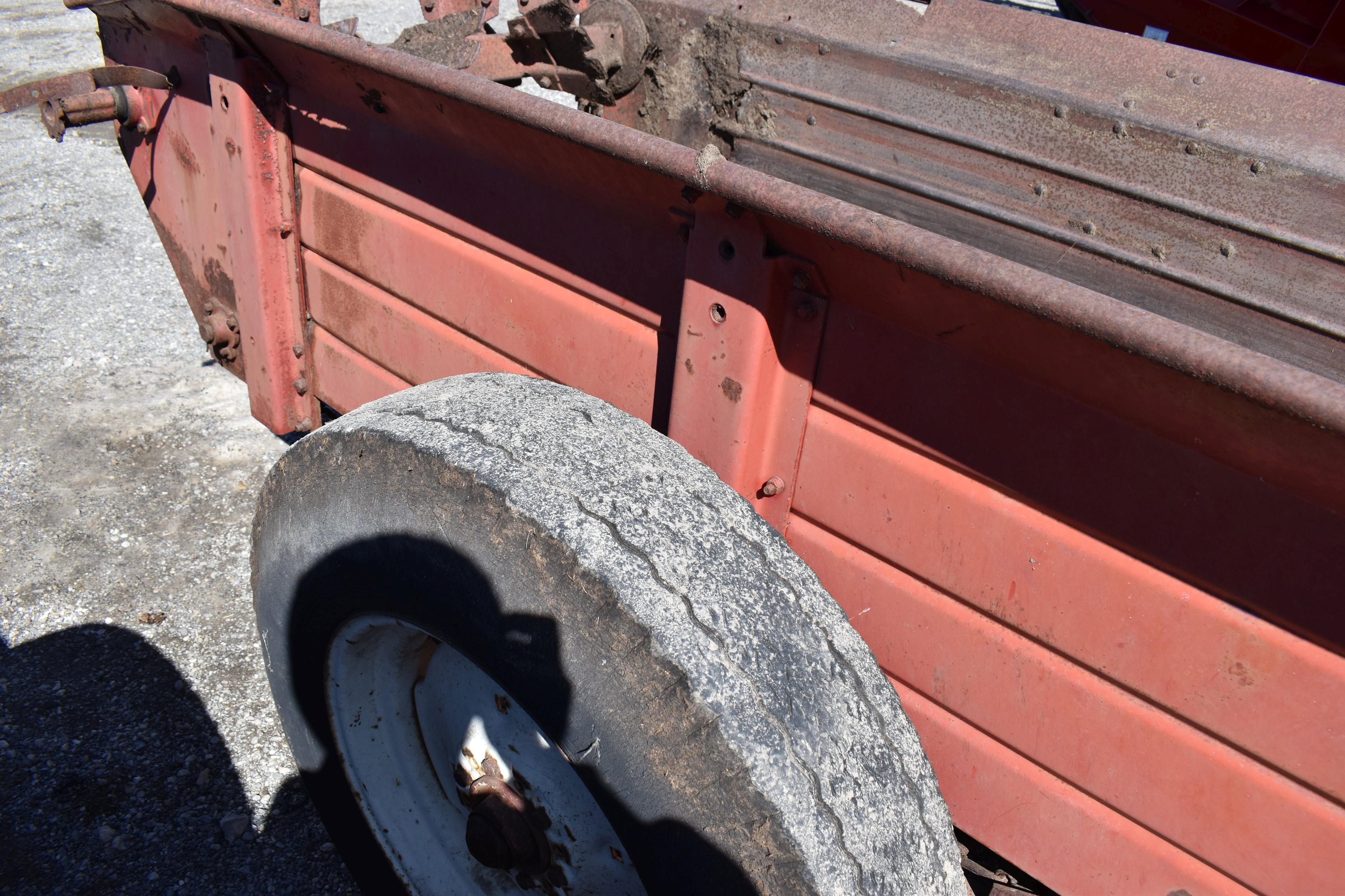 Ih 530 Manure Spreader