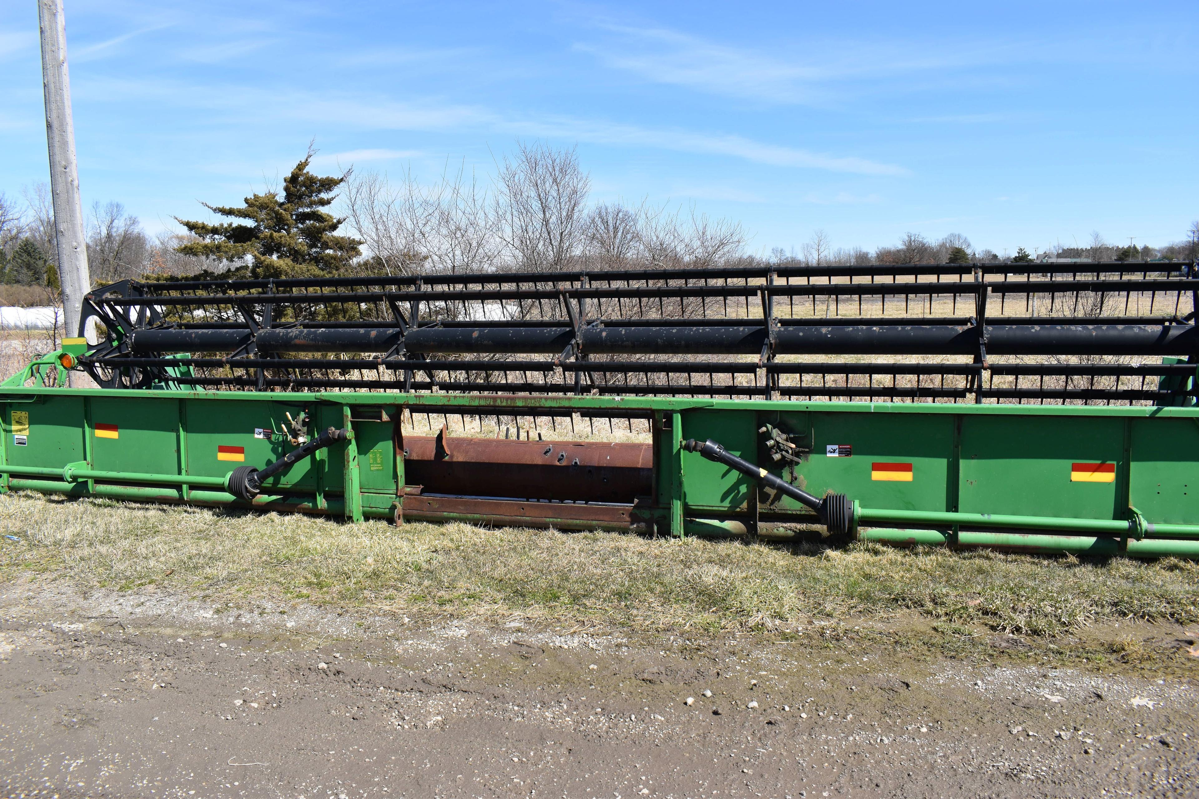 John Deere 930f Grain Head