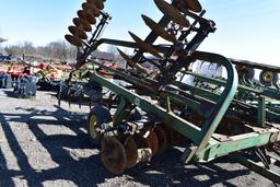 John Deere 230 Disk 18'