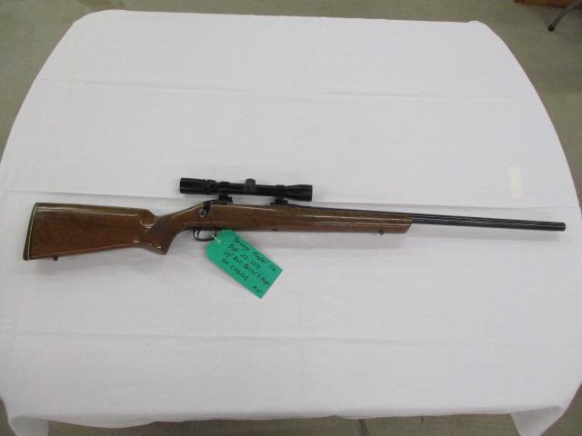 Savage model 112 bolt action 22-250 rifle w/scope ser. C716123