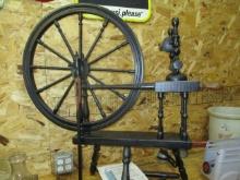 Antique spinning wheel