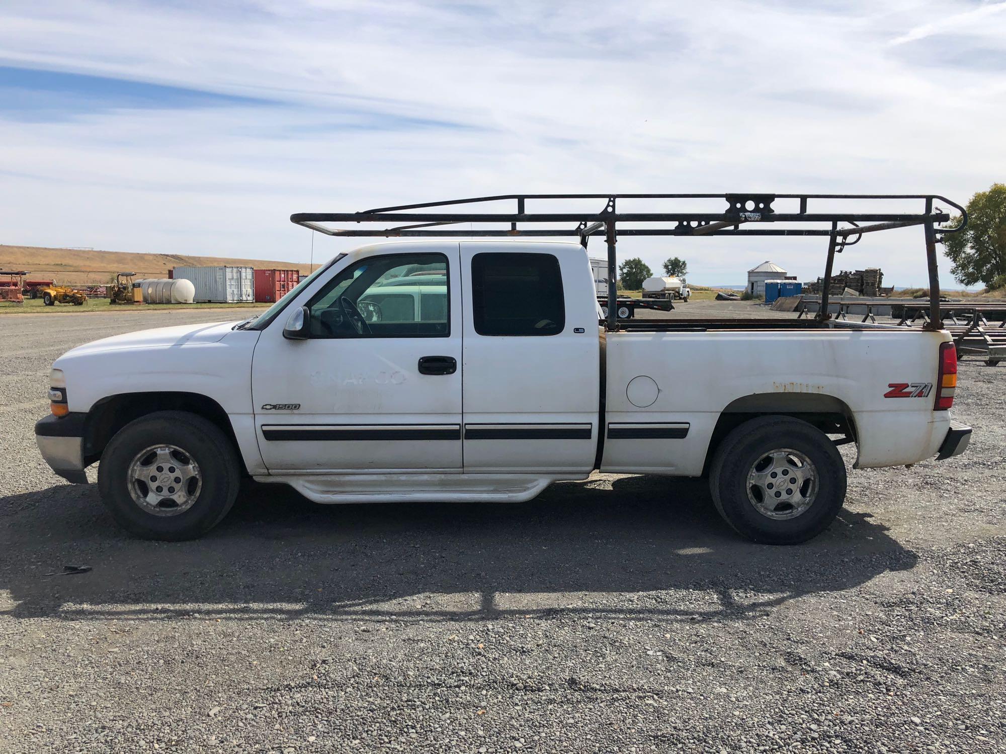 1999 Chevy 1500 Extra Cab Pickup