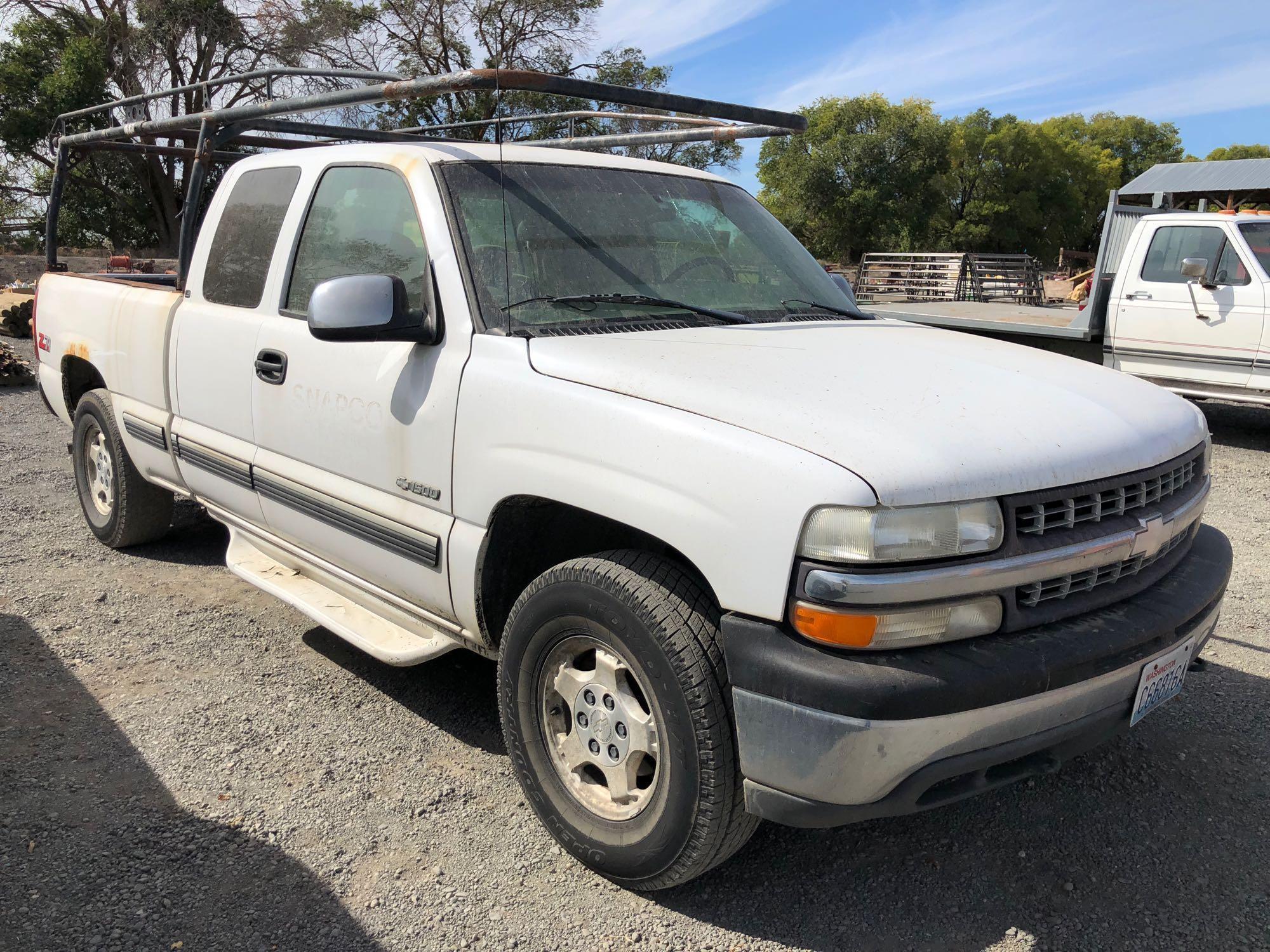 1999 Chevy 1500 Extra Cab Pickup