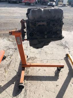 Allied 750lb Engine Stand w/V6 Engine