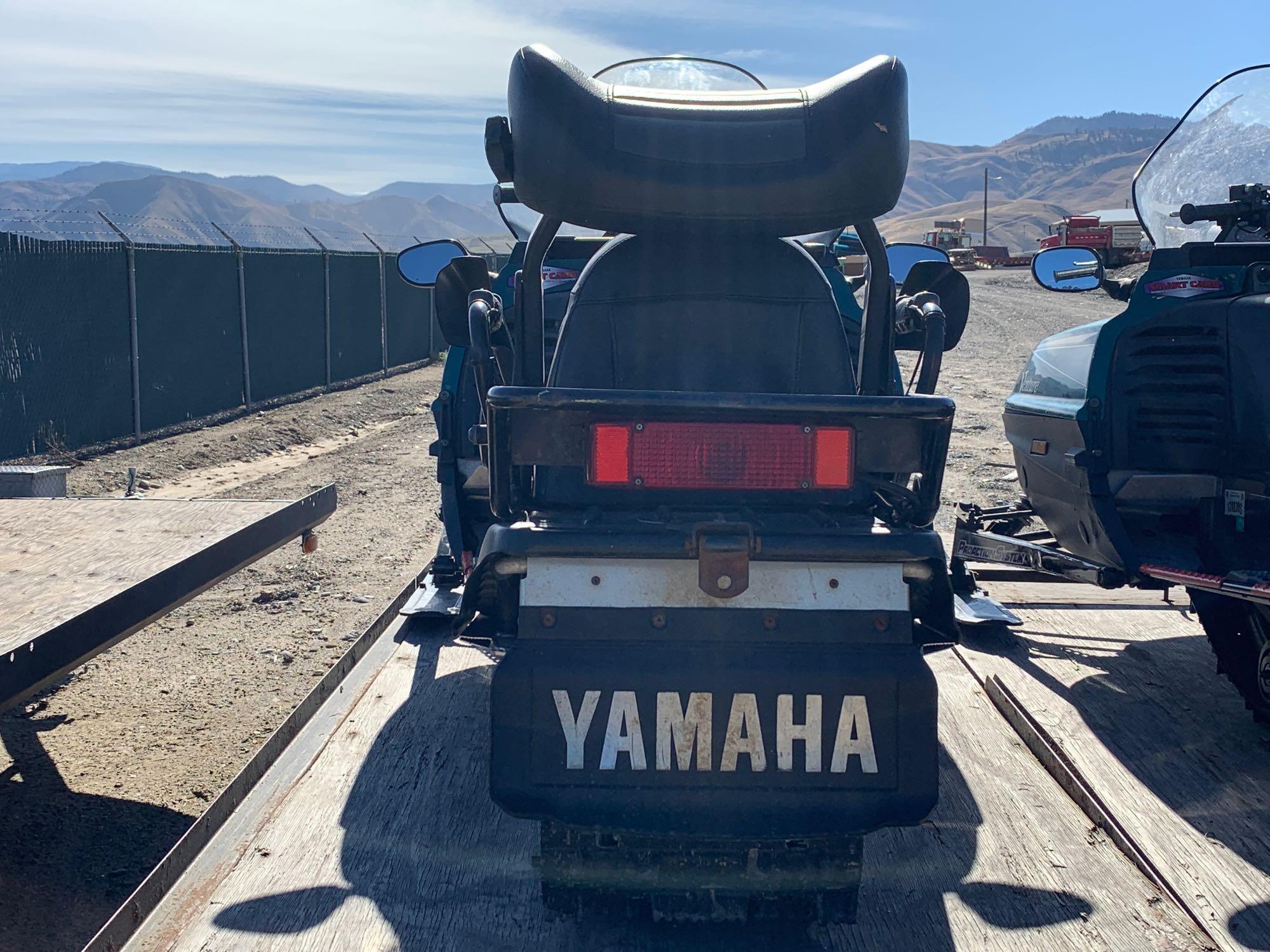 1998 Yamaha Snowmobile