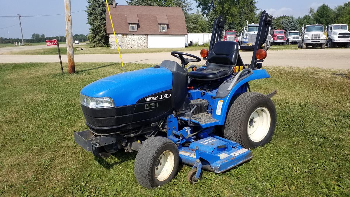 NEW HOLLAND TC21D 609