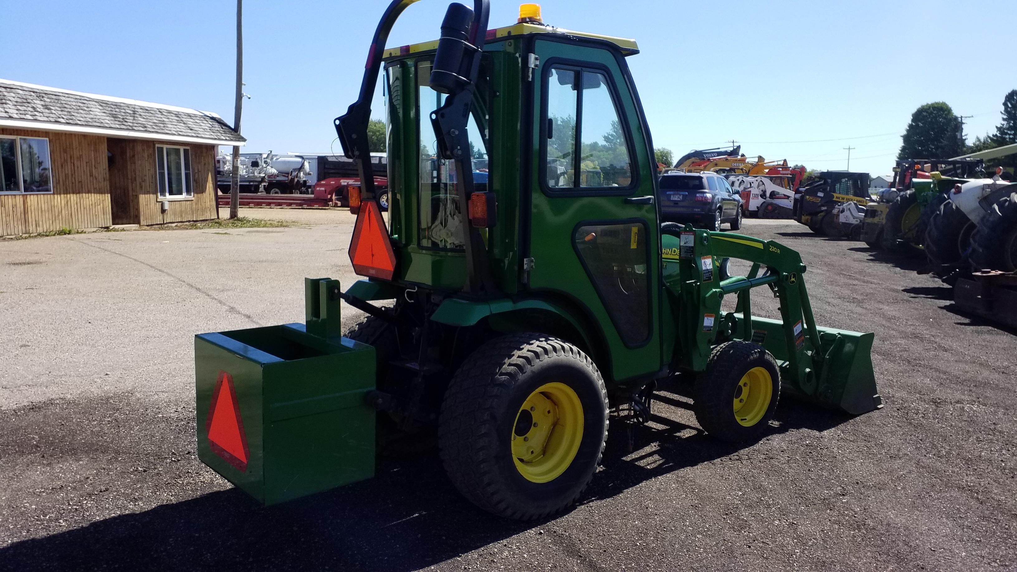 JOHN DEERE 2320 610