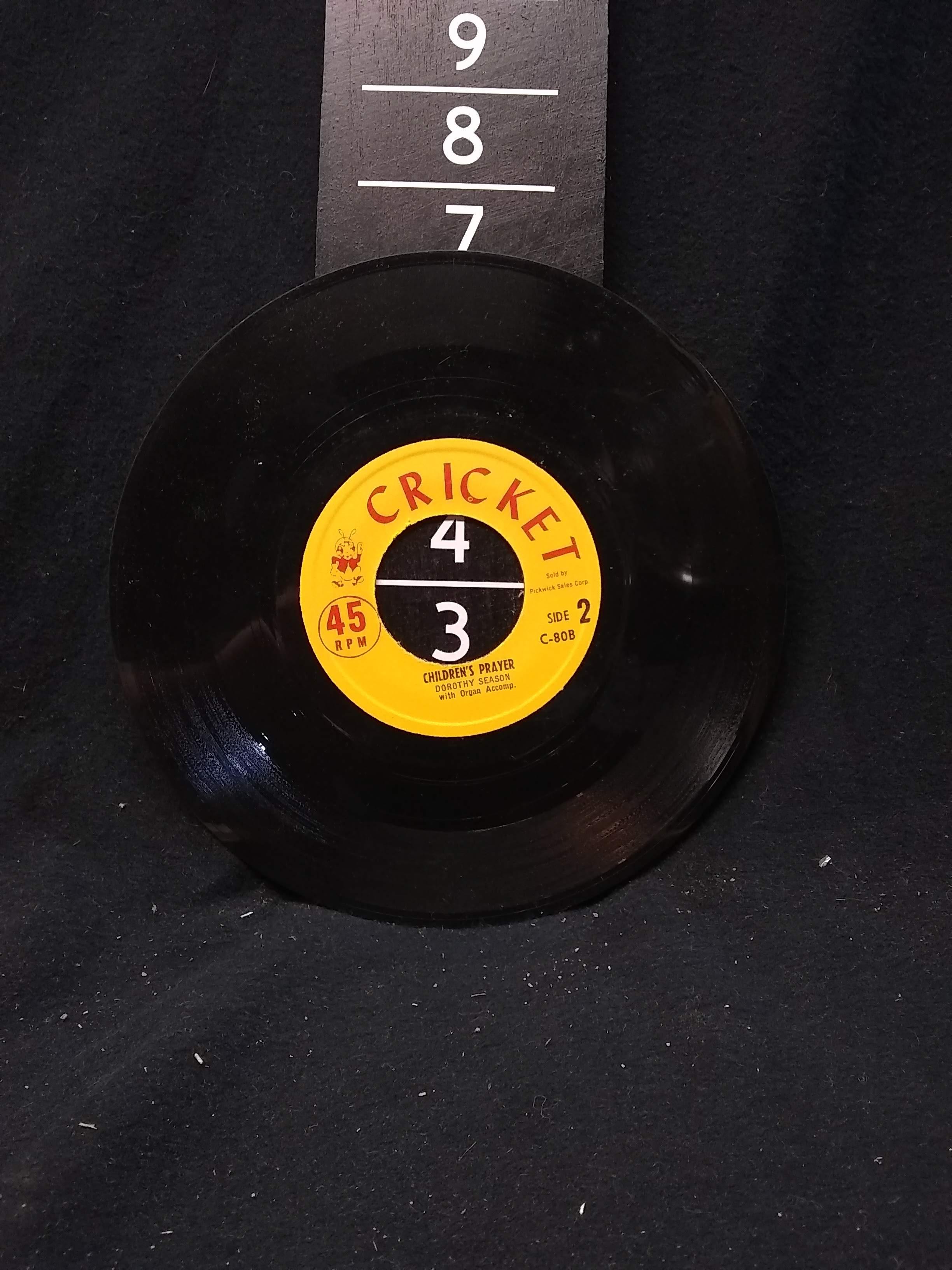 Vintage Children's 45 Record-Jesus Loves Me