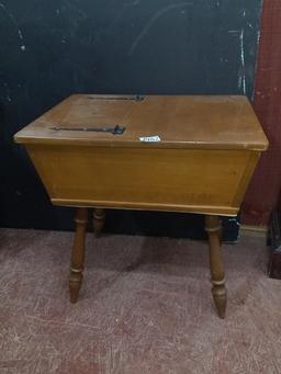 Vintage Hardrock Maple Lift Top Storage Table