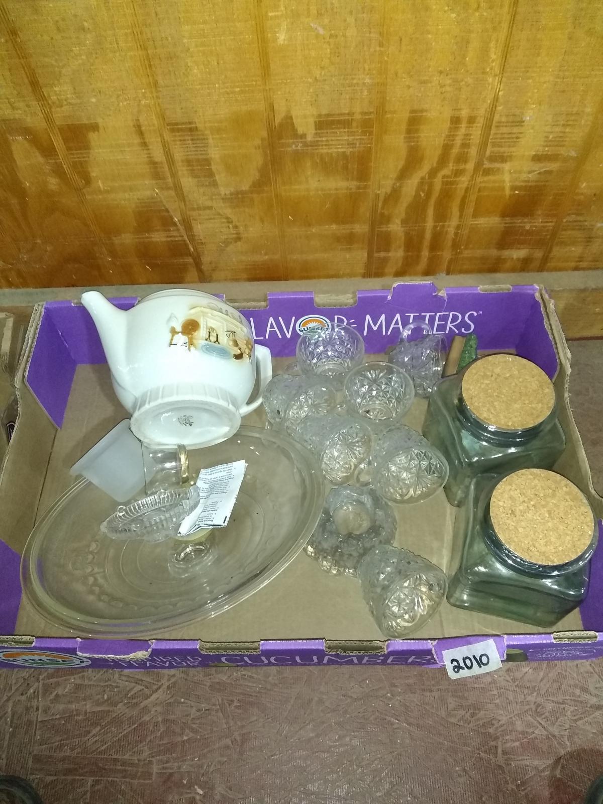 BL-Punch Cups, Storage Jars, Teapot