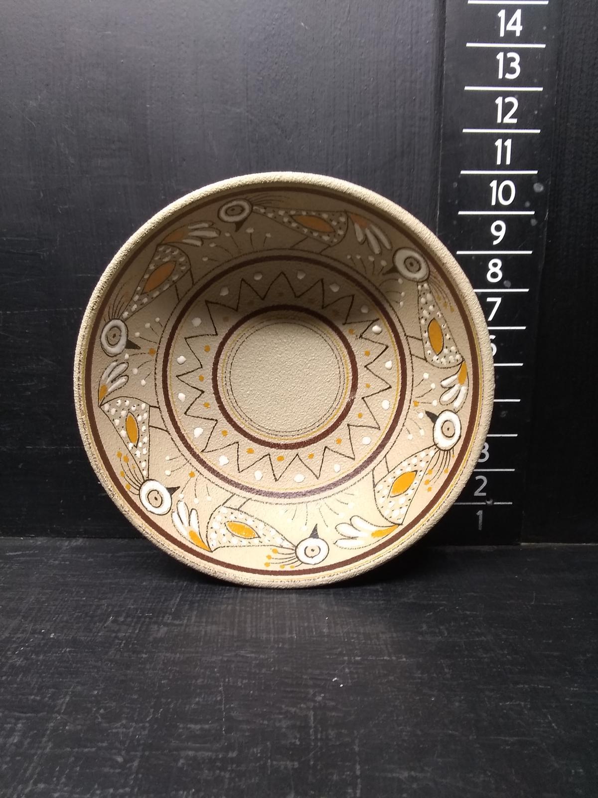 Hand painted Italian Mixing Bowl with Southwestern Motif