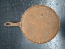 Vintage Cast Iron 10" Griddle Pan