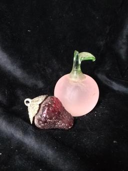 Studio Art Glass Pink Satin Peach and Glass Strawberry