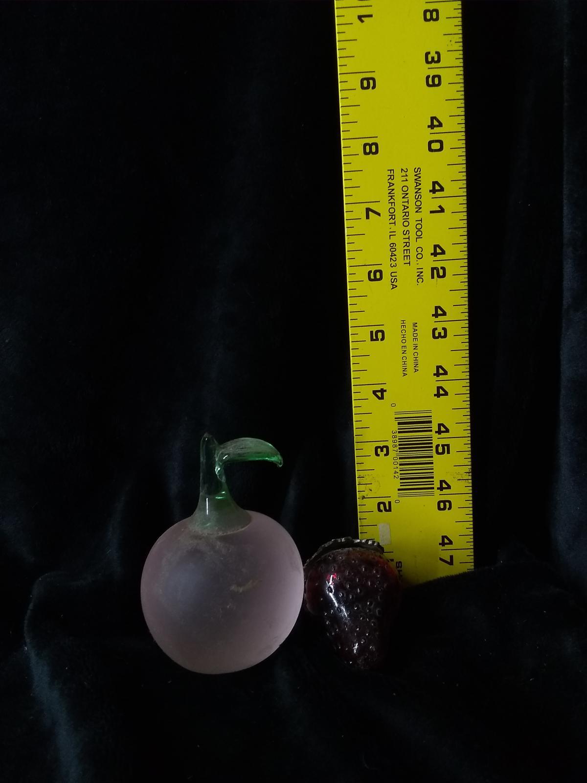 Studio Art Glass Pink Satin Peach and Glass Strawberry