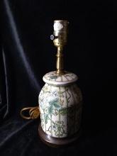 Green Ivy and Fence Decorated Table Lamp