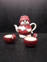 Dept 56 Snowman Teapot and 2 Cups