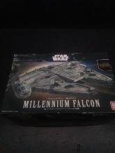 Vintage Model-Ban Dai Star Wars Millennium Falcon