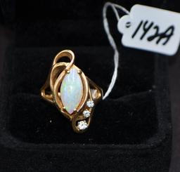 LADIES 1.61 CTTW DIAMOND & OPAL 14K GOLD RING